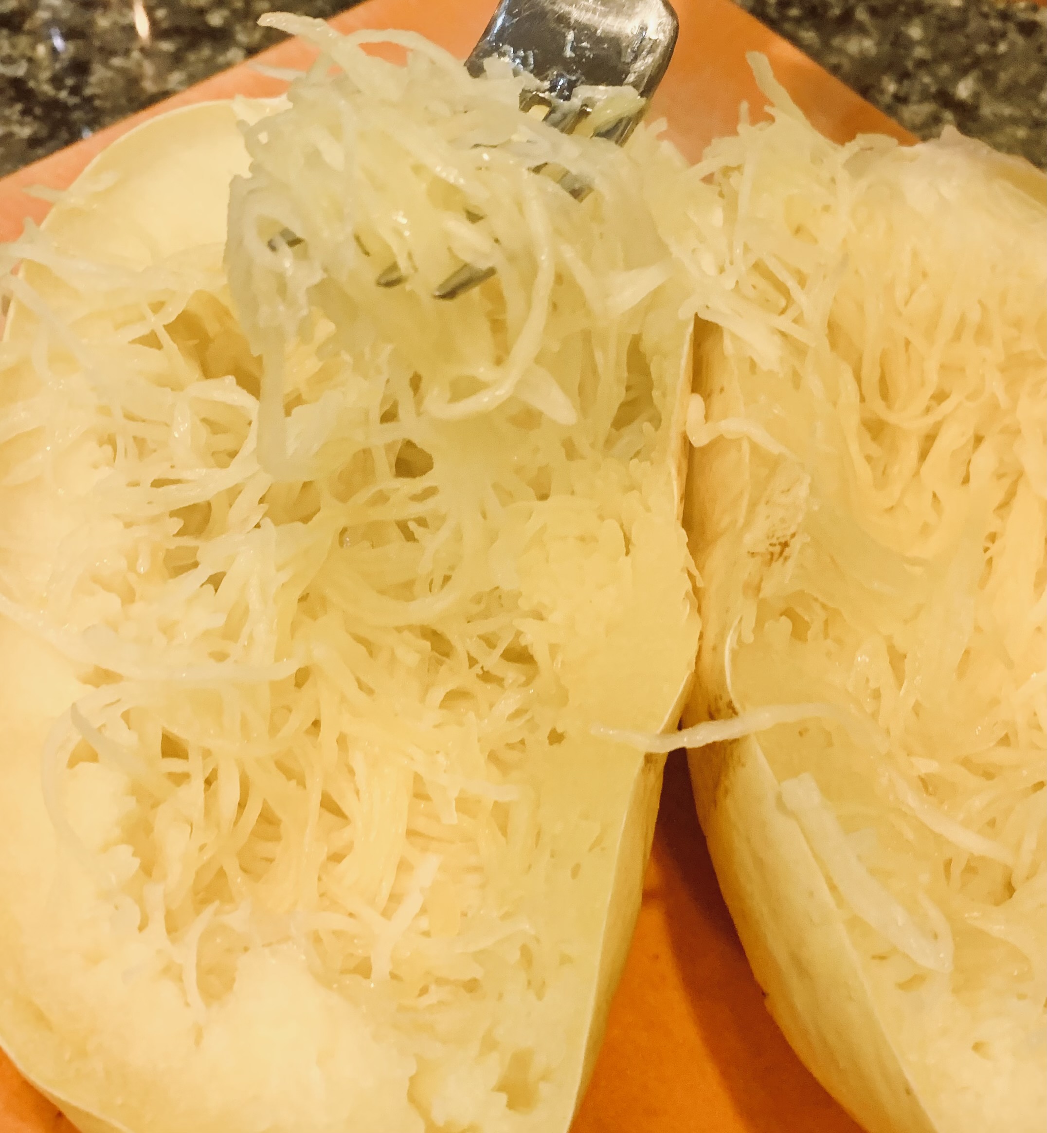How to Bake Spaghetti Squash